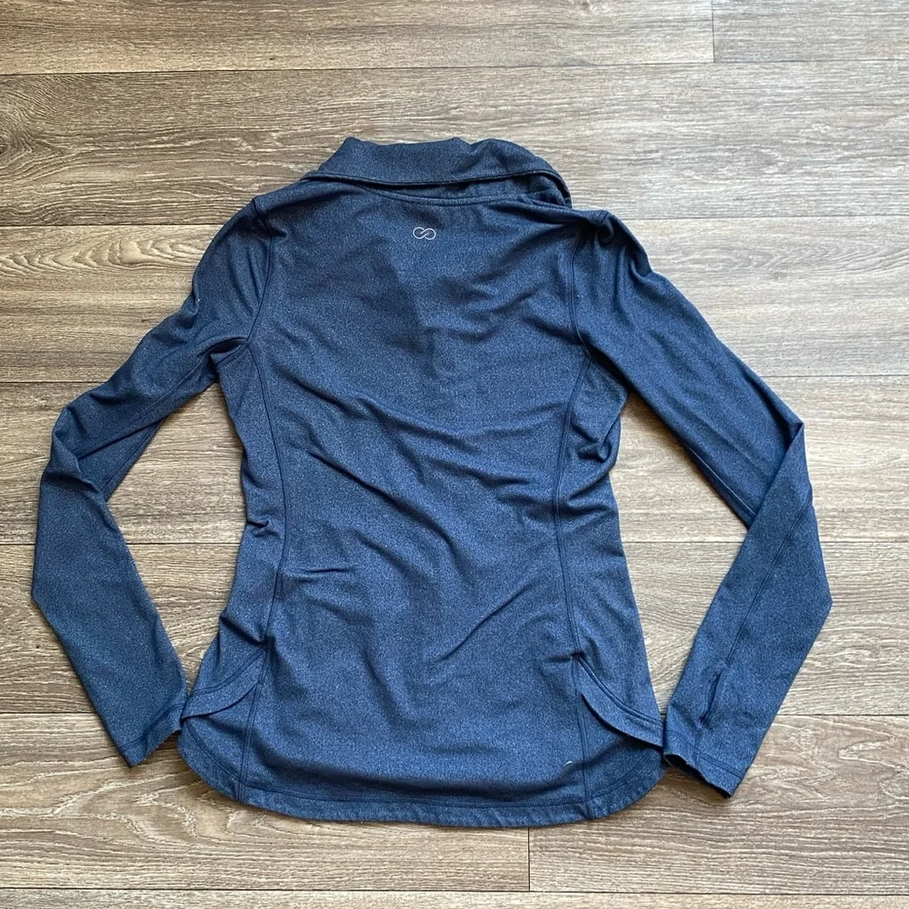 🌺 Athletic jacket - Picture 3 of 12